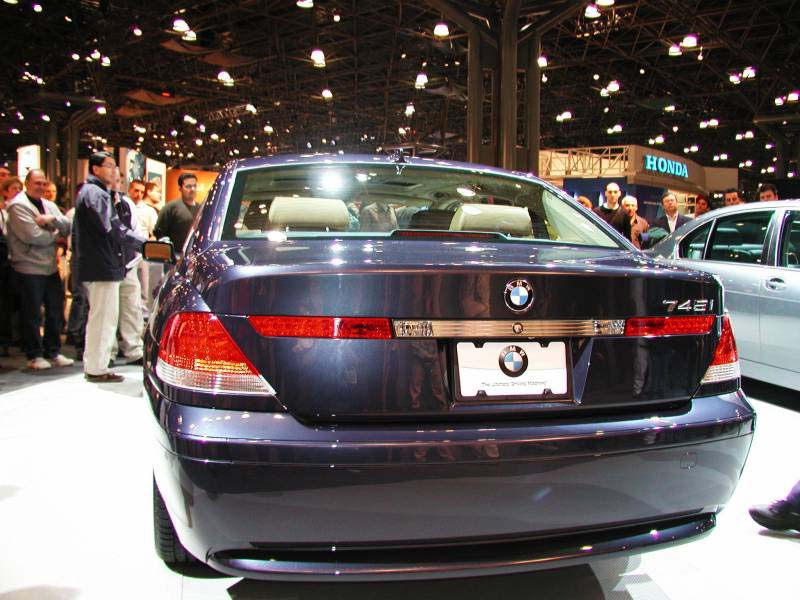 nyas-bmw-02