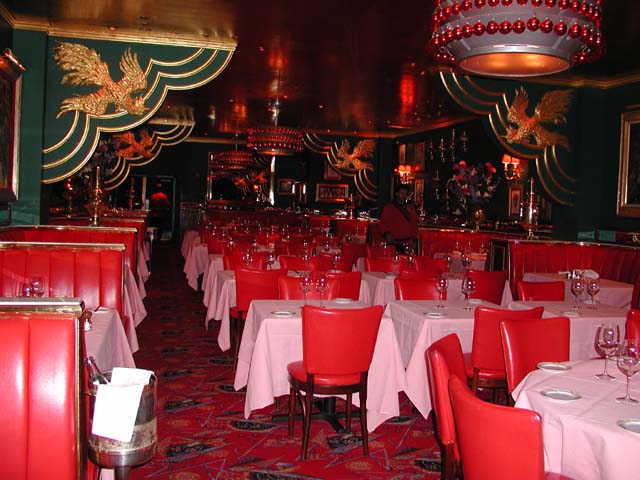 RussianTeaRoom03