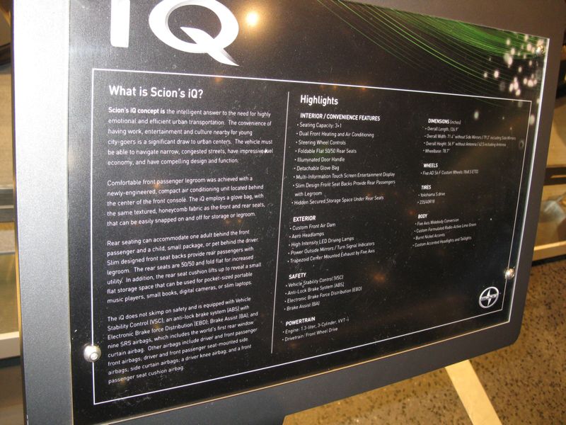 Scion IQ - 3