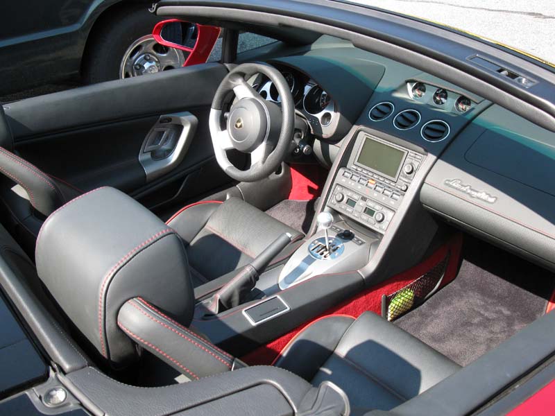 ferrarichat18